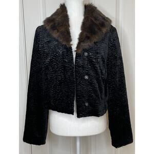 Black Faux Fur-Collar Velvet Jacket - Women